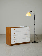 Calaixera de roure i fòrmica blanca