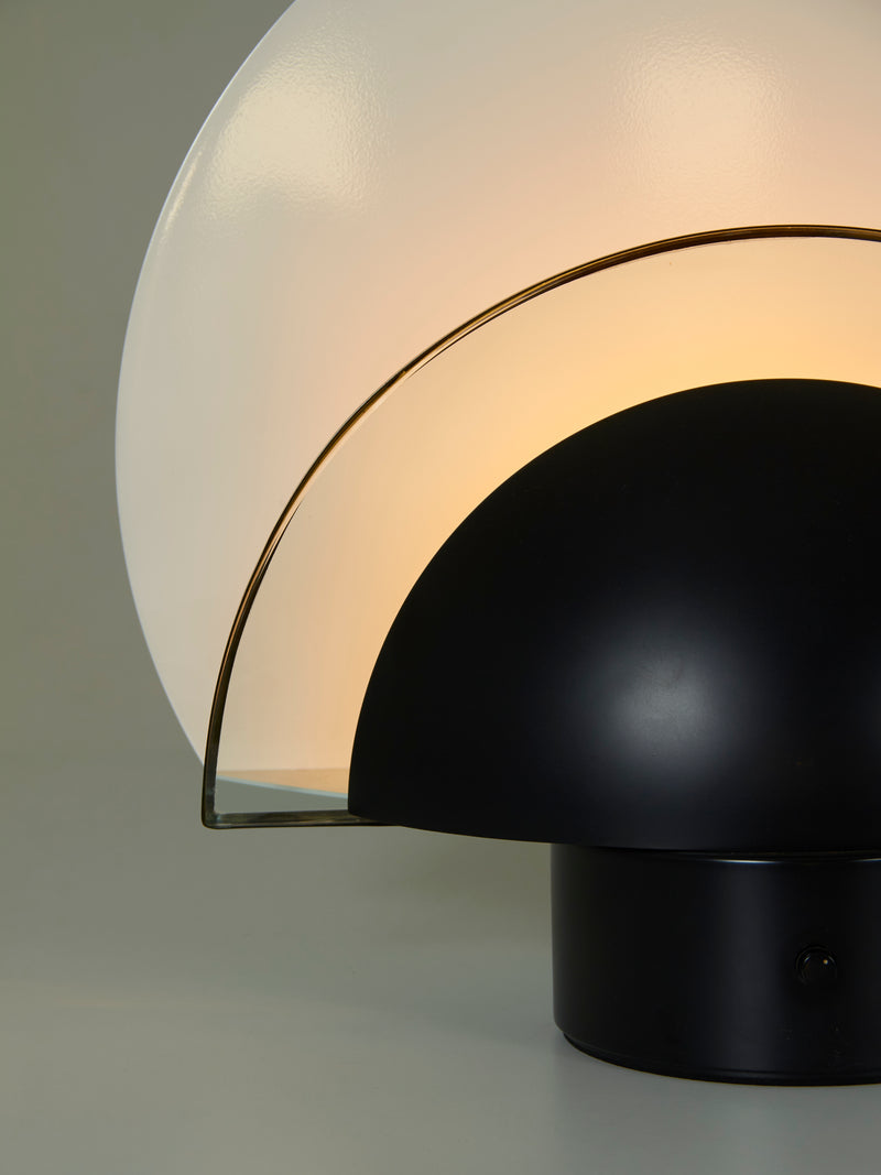 Postmodern Table Lamp in Iron and Glass