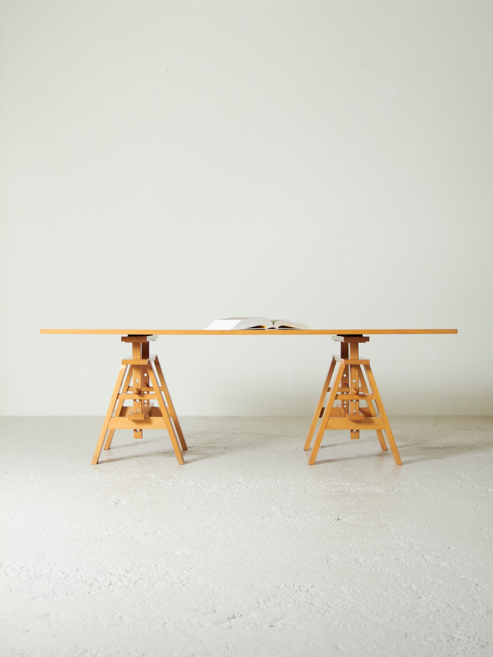 Leonardo Desk – Fenix Originals