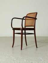 Joc de sis cadires amb braços estil Thonet mod. 811