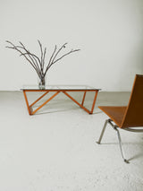 Mesa de centro de madera y vidrio