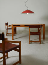 Taula de menjador quadrada de roure i fórmica blanca