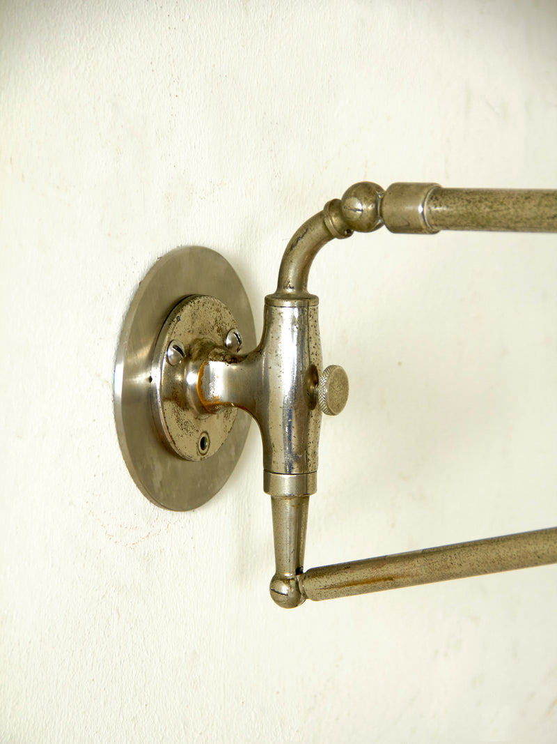 Làmpada de paret industrial francesa