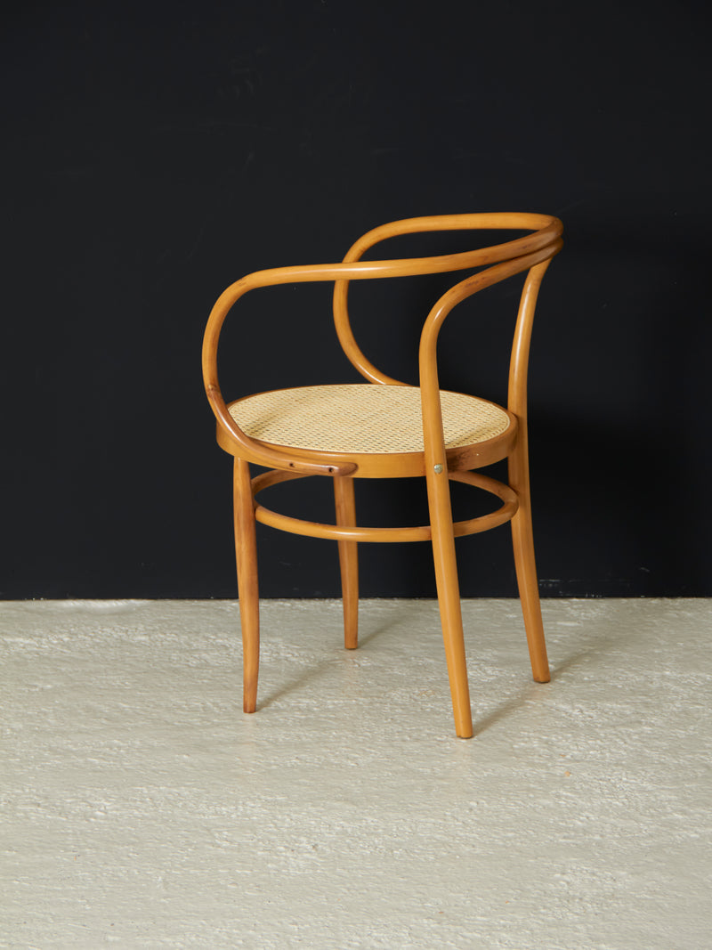 Cadira de faig estil Thonet mod. 209