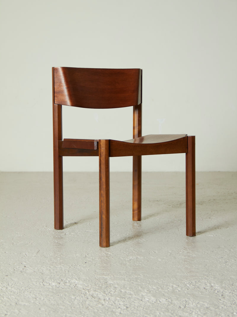 Silla de iroko