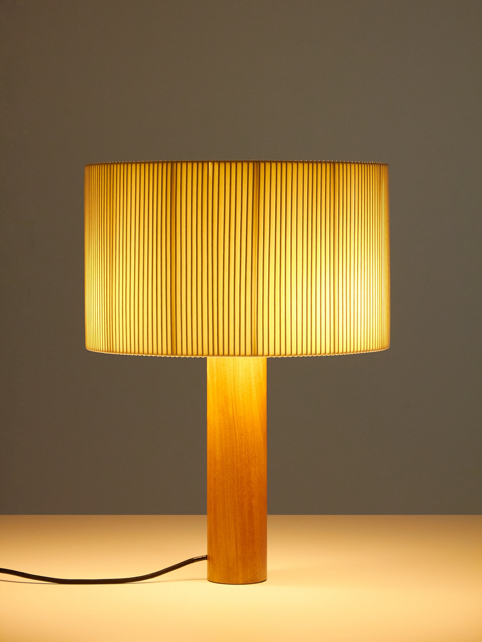 Lampada-Moragas02172_1600x.jpg