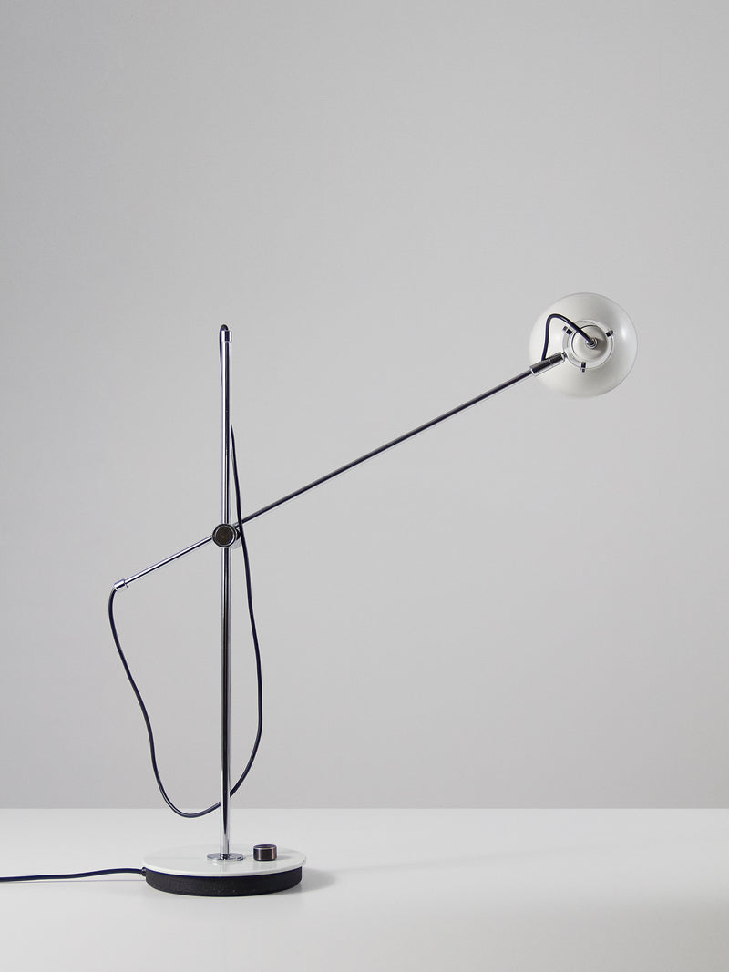 FA6473 Table Lamp