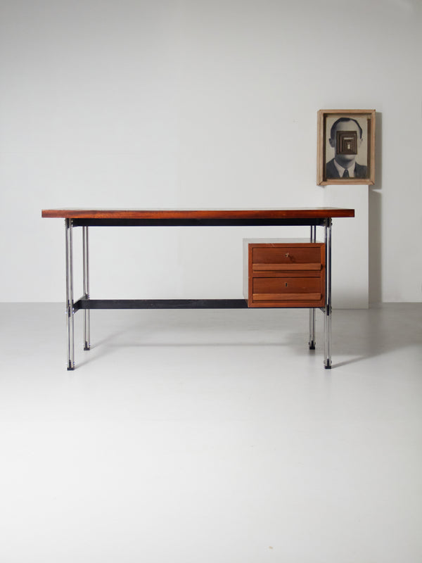 Wood and Plate Desk