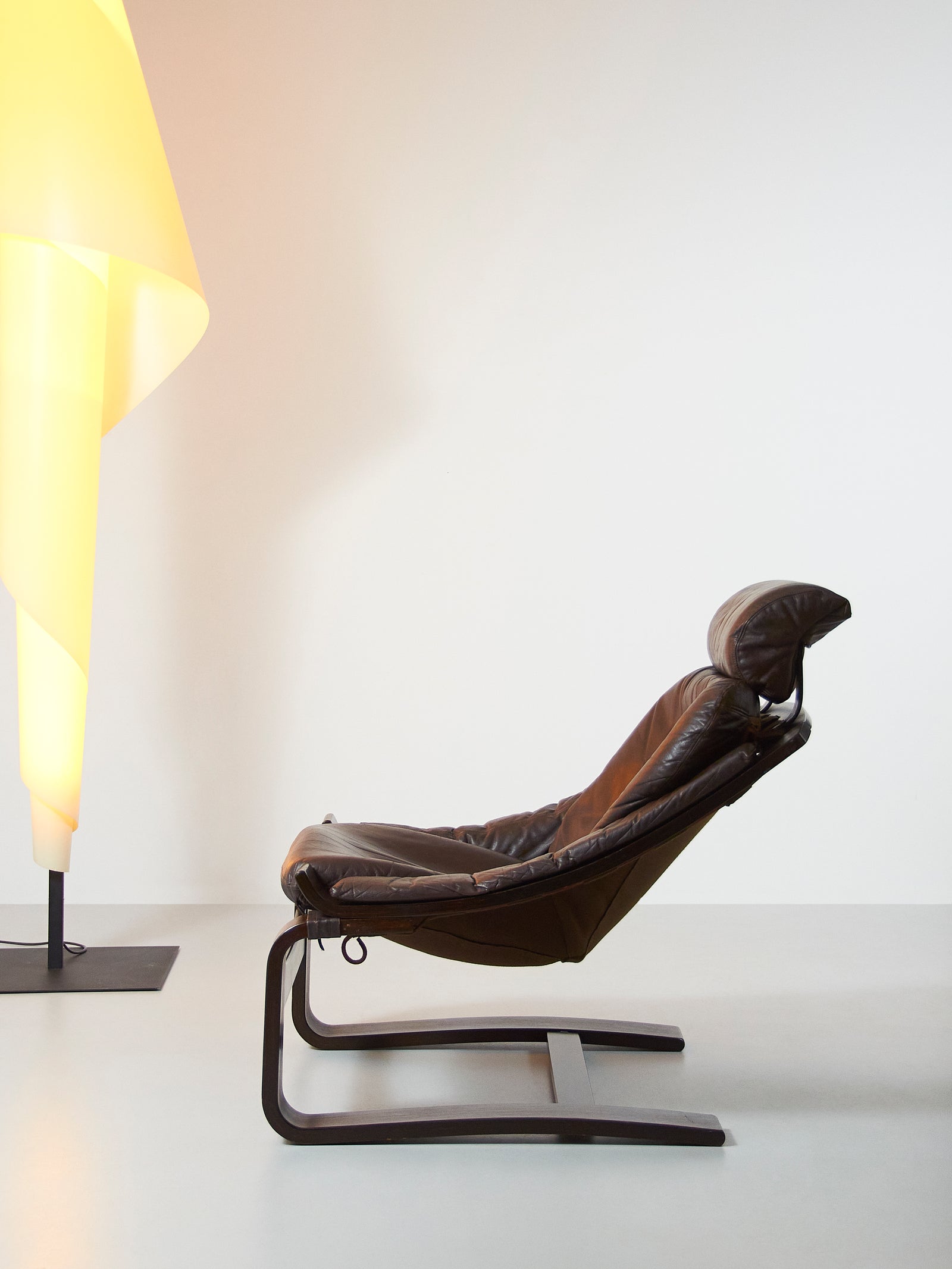 Kroken Lounge Chair – Fenix Originals