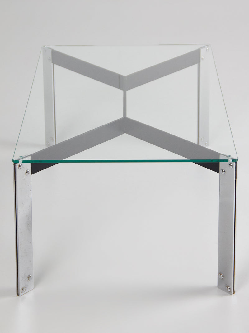 Mesa de centro de vidrio y hierro