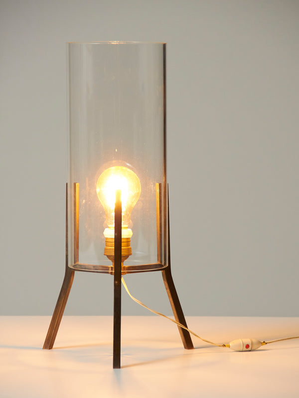 Lámpara de sobremesa de bronze y vidrio