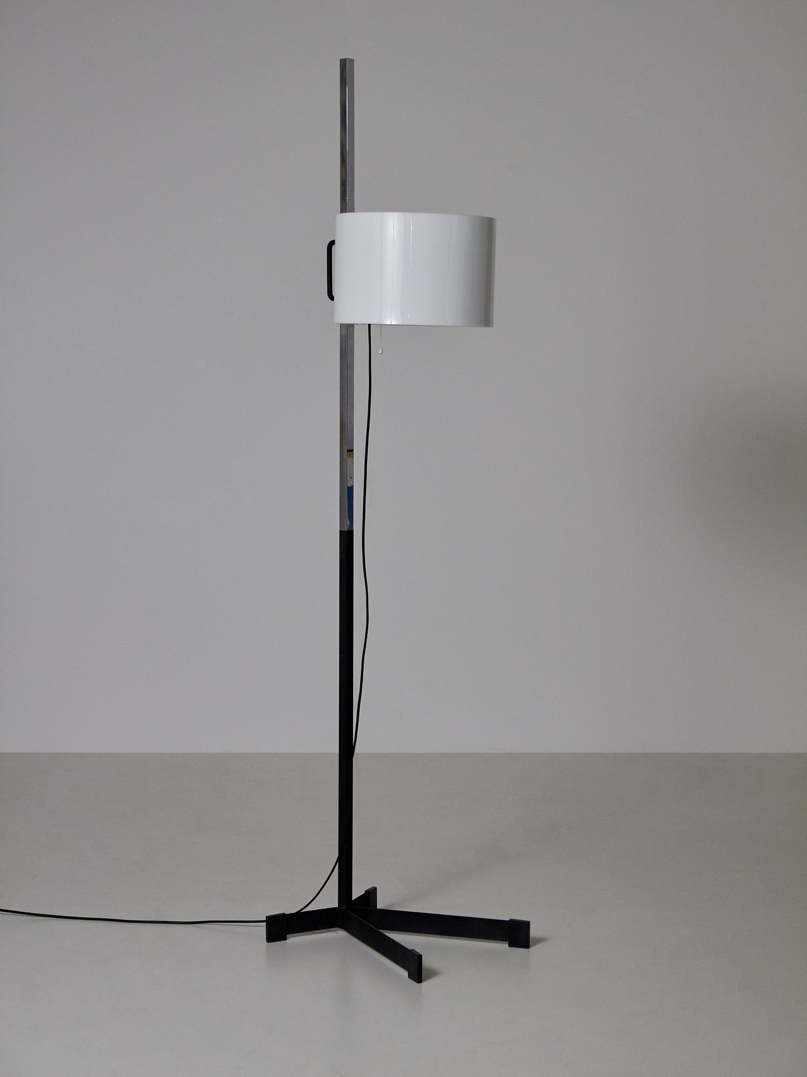 TMC Floor Lamp – Fenix Originals